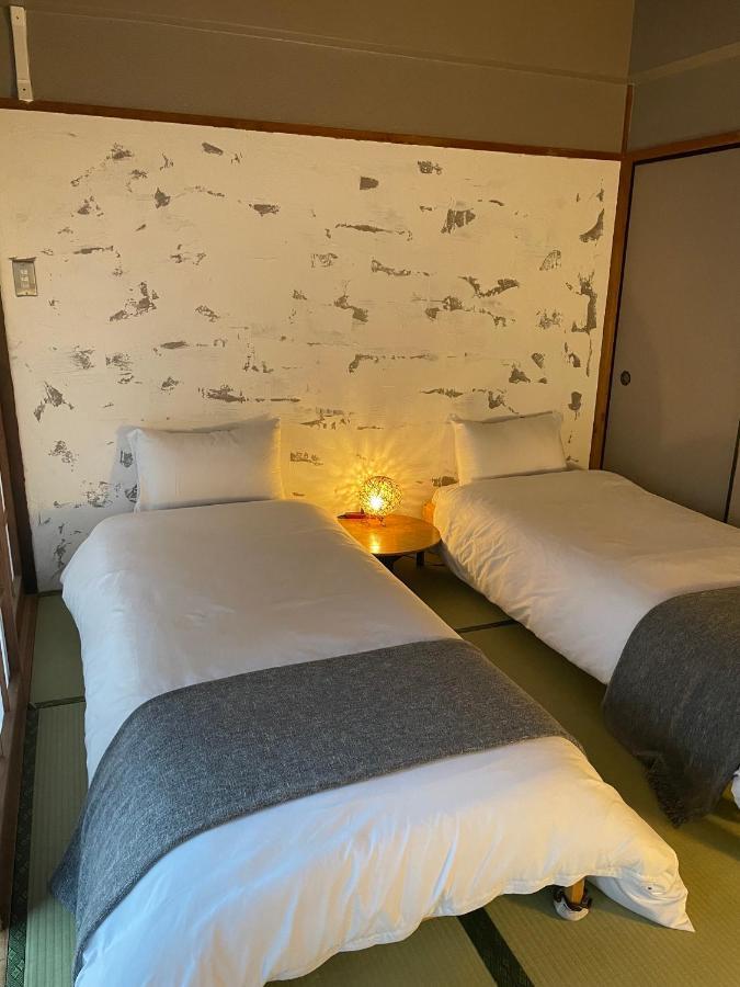 島ぐらしカフェchigoohagoo 男性のみ宿泊不可 Couples & Single Females Only 大島 エクステリア 写真